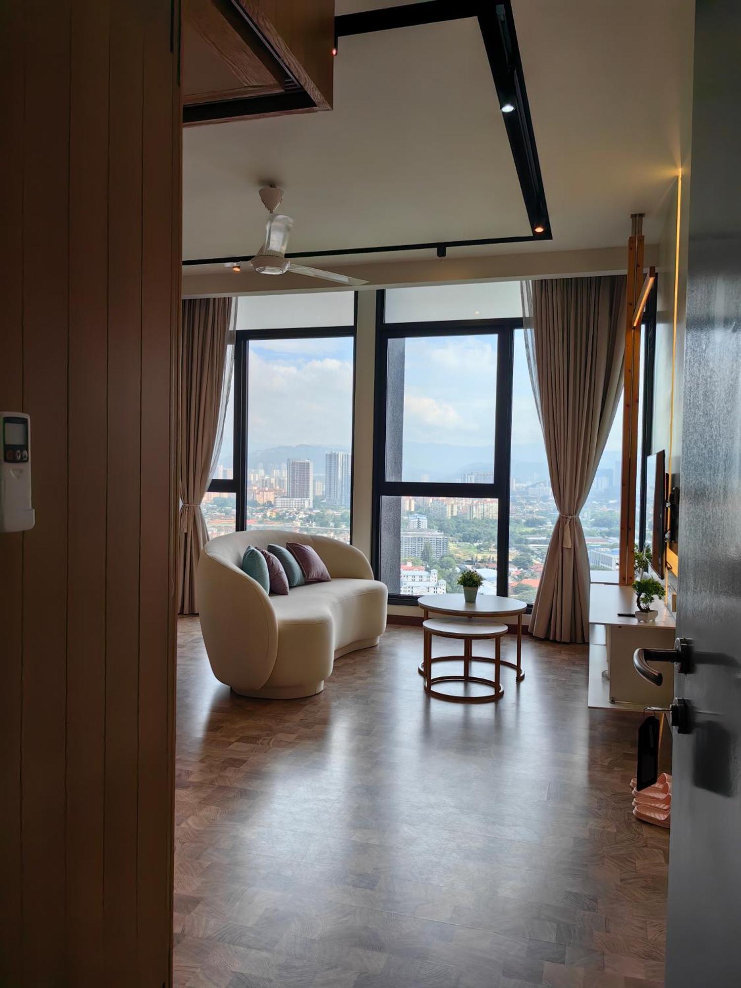 Expressionz Designer Suites Host By Aurora Premium Stay Kuala Lumpur Dış mekan fotoğraf