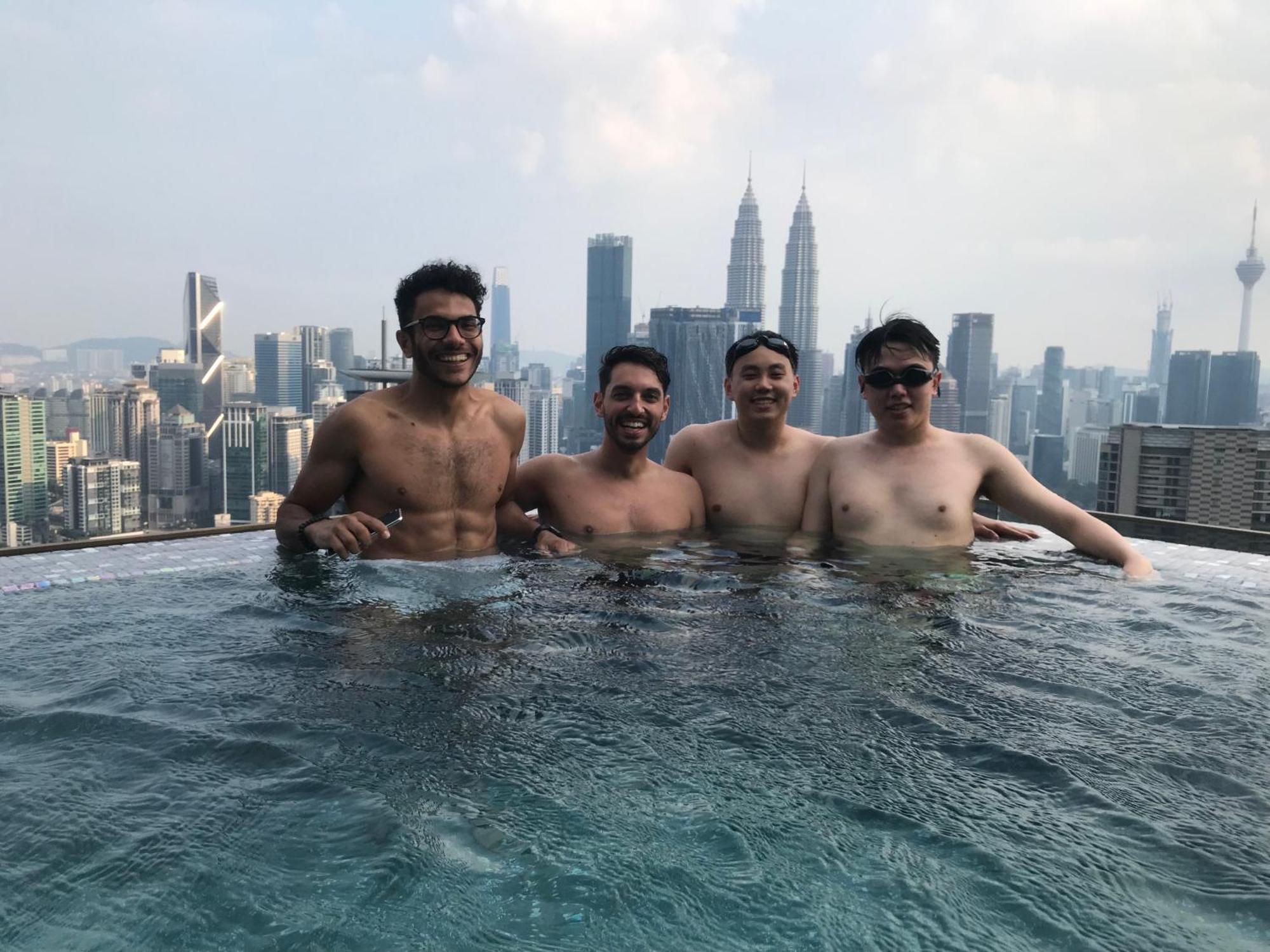 Expressionz Designer Suites Host By Aurora Premium Stay Kuala Lumpur Dış mekan fotoğraf