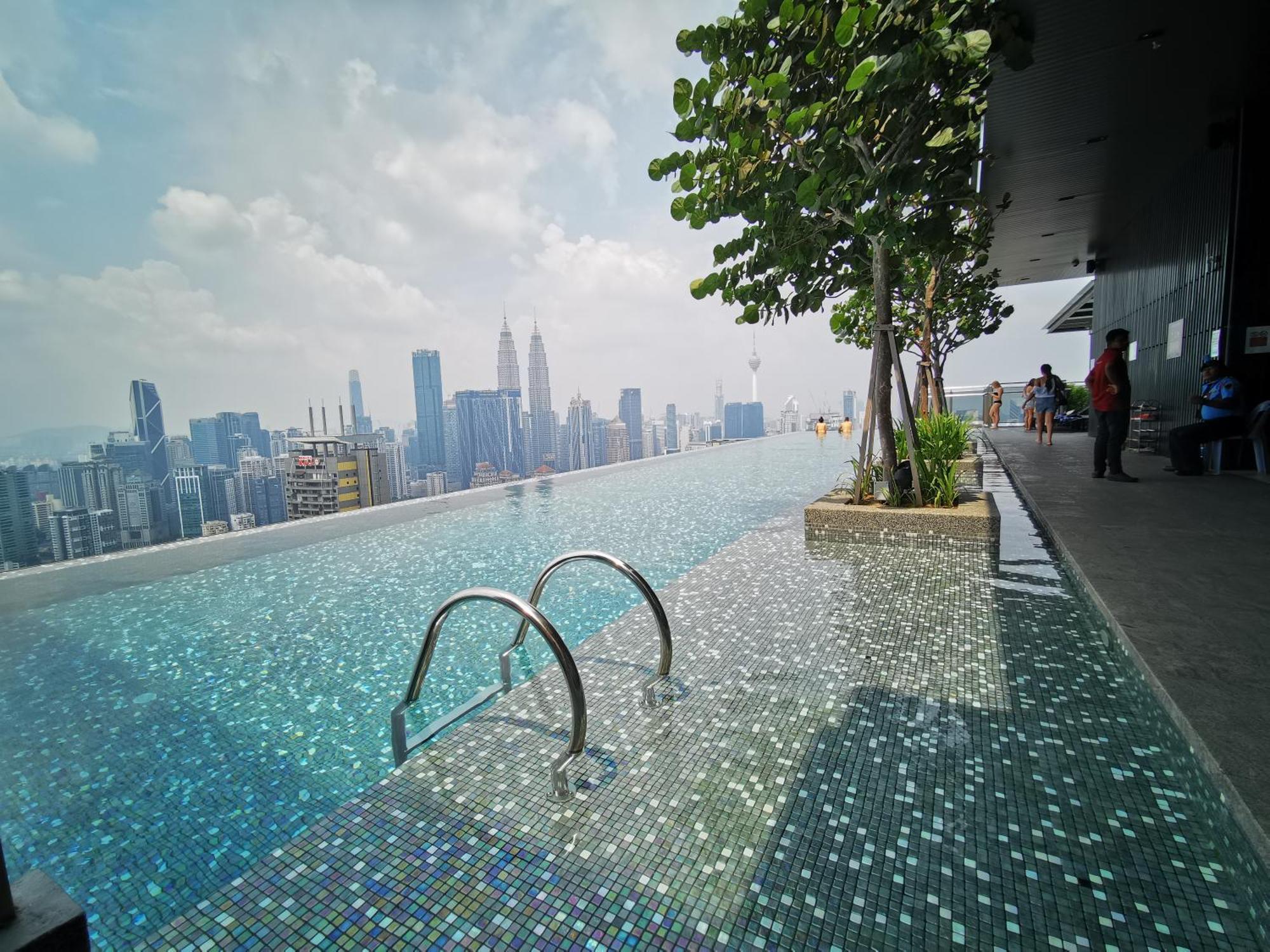 Expressionz Designer Suites Host By Aurora Premium Stay Kuala Lumpur Dış mekan fotoğraf