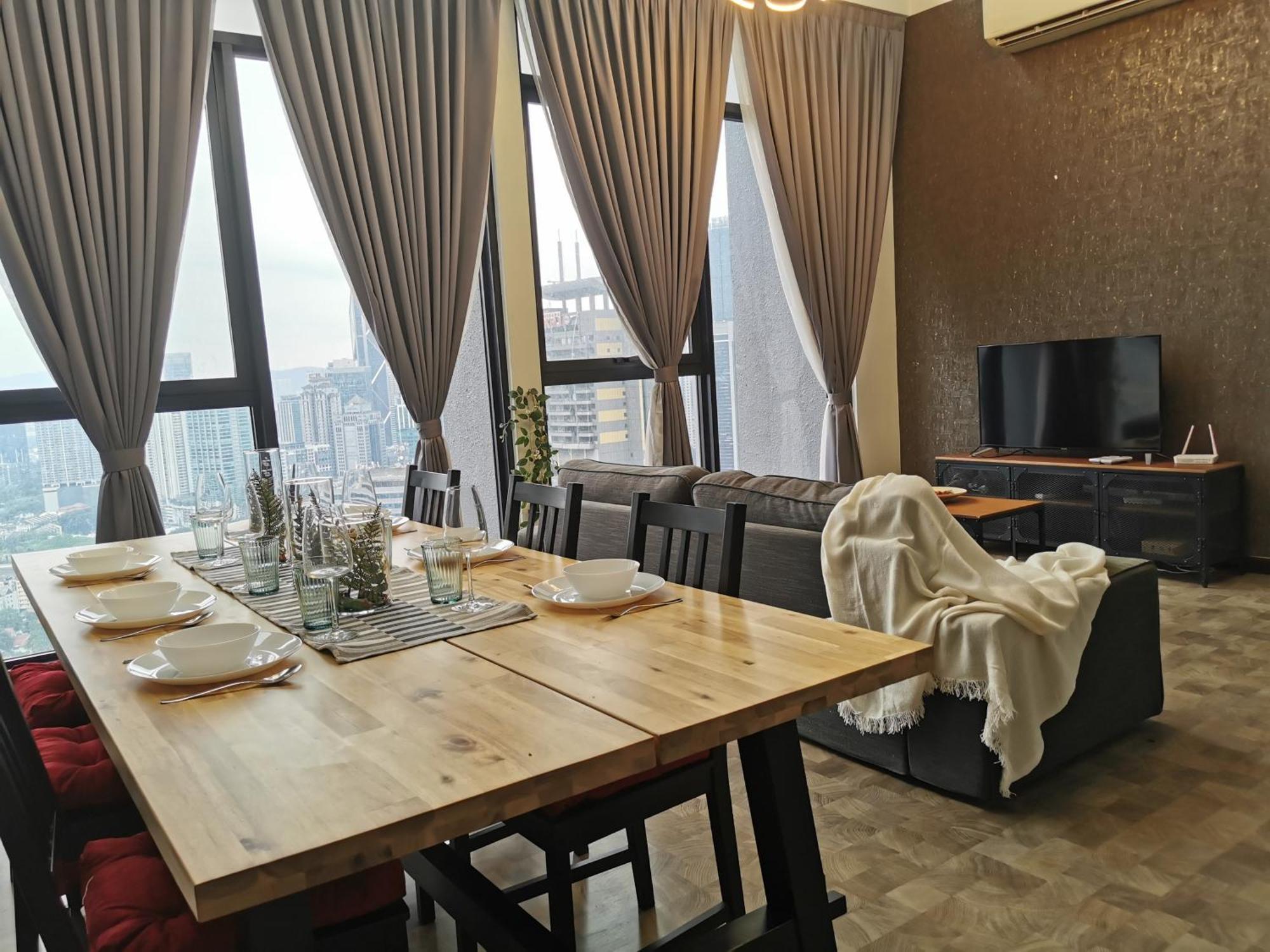Expressionz Designer Suites Host By Aurora Premium Stay Kuala Lumpur Dış mekan fotoğraf